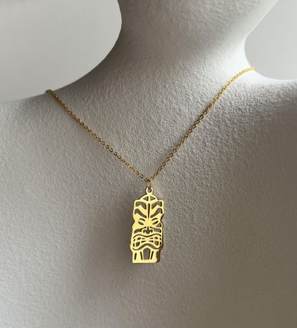 Bijou en perle de Tahiti aux reflets rares et lustre exceptionnel. Certificat d’authenticité et livraison sécurisée – Poemotu.