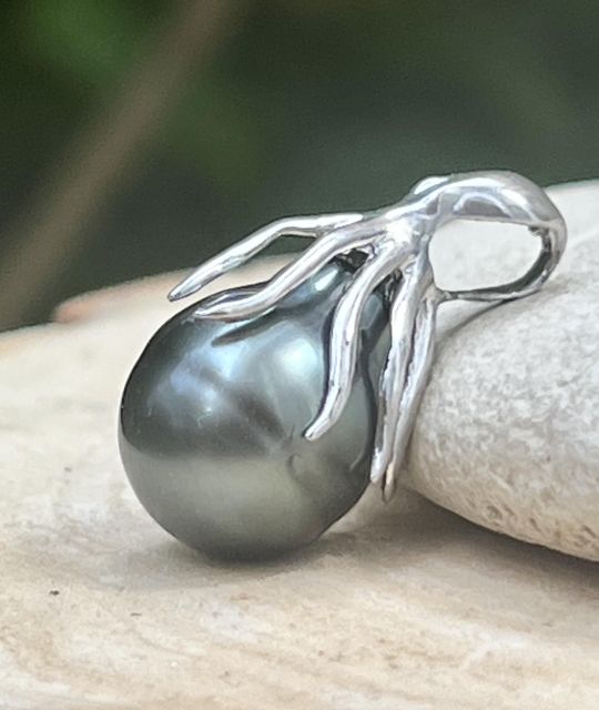 Octopus, eine charakterstarke maritime Hommage für alle Männer, die dem Ozean nahe stehen - Zertifikat der Garantie und Authentizität - kostenloser und sicherer Versand