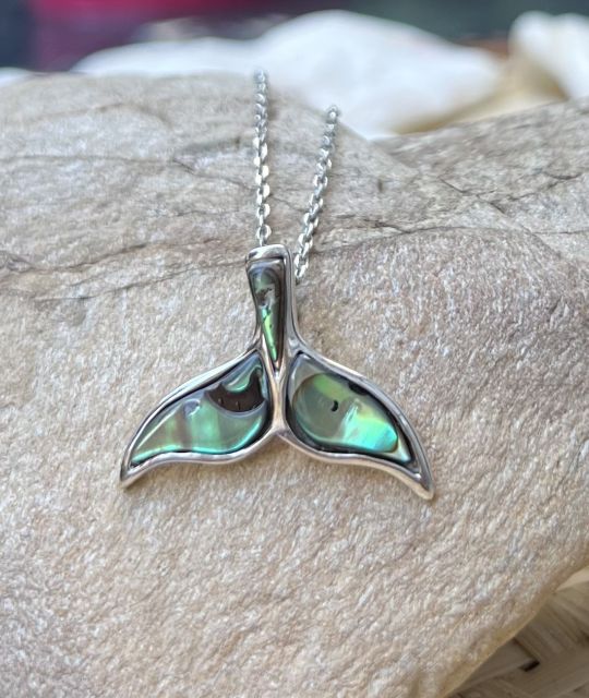 Entdecken und feiern Sie die Vereinigung von Schönheit und Wertschätzung der Meeresressourcen - Kreation Poemotu - Authentizität und Schönheit der Natur - GIA-Zertifikat