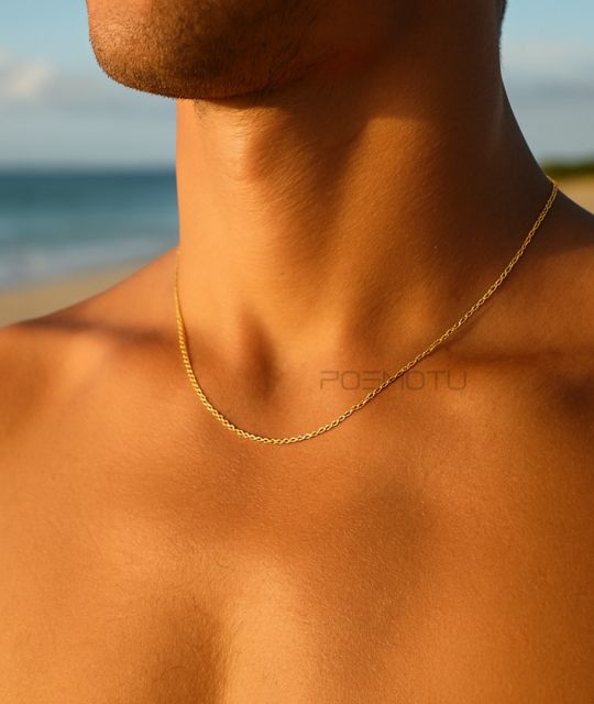 Klassisch und elegant, perfekt allein oder mit Anhänger. Erhältlich in 45 oder 50 cm – Federringverschluss. Ein kostbares, maskulines und zeitloses Schmuckstück.