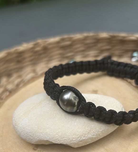Gioiello in perla di Tahiti con riflessi rari e lucentezza eccezionale. Certificato di autenticità e consegna sicura - Poemotu.