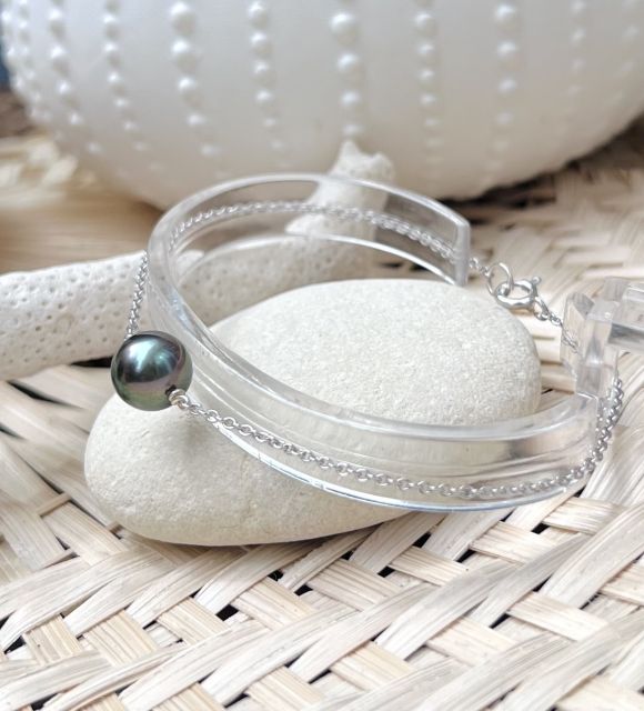 Découvrez ce bracelet en or et vraie perle de culture de Tahiti de Mangareva au Gambier - Or 18 carats titré - perle au lustre éclatant - GIA