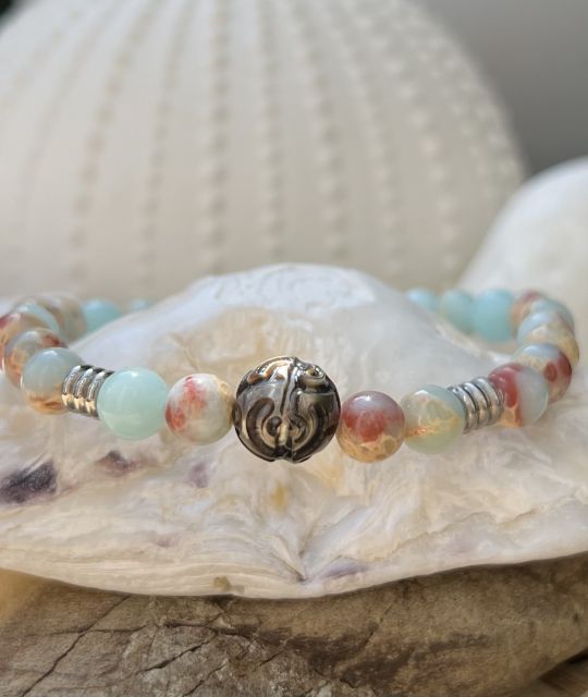 Bijou en perle de Tahiti aux reflets rares et lustre exceptionnel. Certificat d’authenticité et livraison sécurisée – Poemotu.