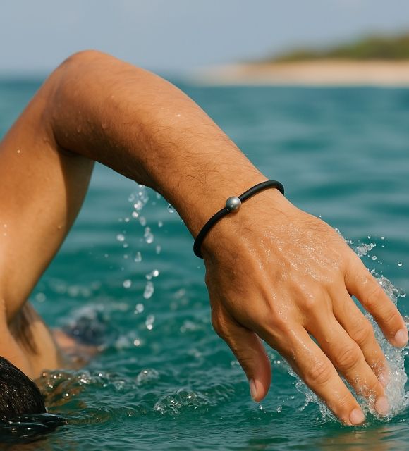 Bijou en perle de Tahiti aux reflets rares et lustre exceptionnel. Certificat d’authenticité et livraison sécurisée – Poemotu.