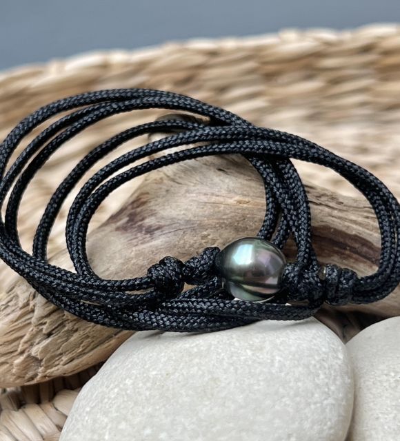 collier cuir noir avec une perle de culture de Tahiti - Saint Valentin - Fête des Pères