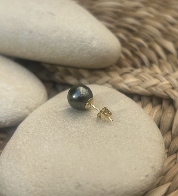 Découvrez cette boucle d'oreille en perle de culture de Tahiti de couleur peacock et de diamètre 8.05mm - livraison gratuite - certificat GIA