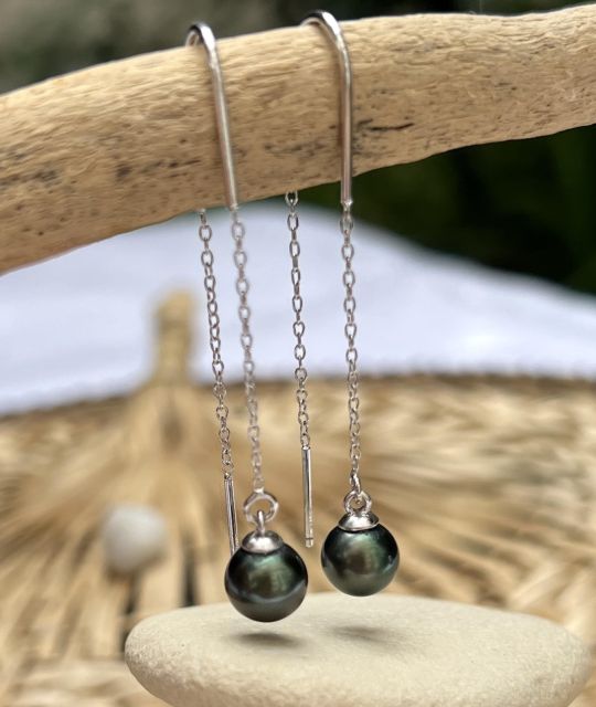 Bijou en perle de Tahiti aux reflets rares et lustre exceptionnel. Certificat d’authenticité et livraison sécurisée – Poemotu
