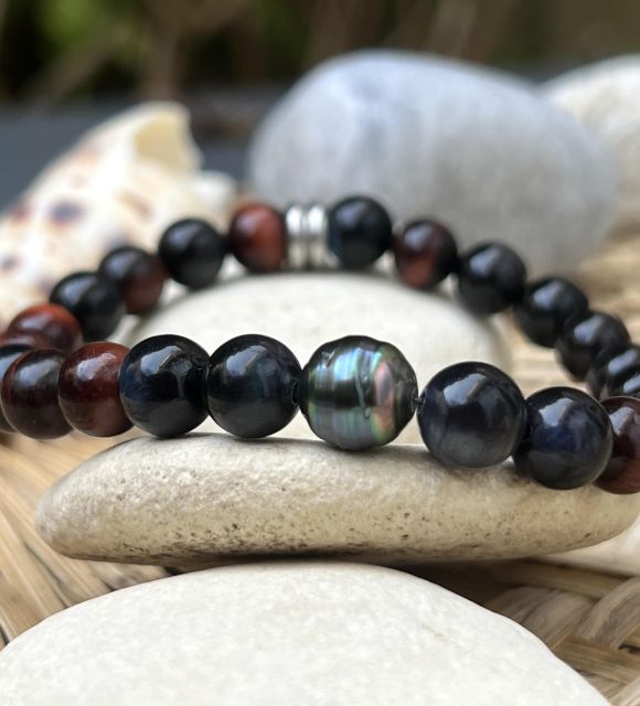 Découvrez l'éclat de cette perle de Tahiti unique montée en bracelet oeil de tigre - pièce unique - certifié et garanti - livraison gratuite