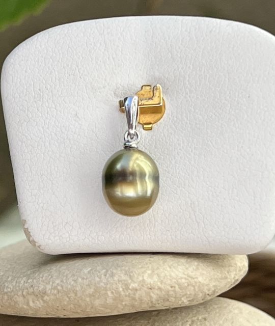 Bijou en véritable perle de Tahiti de Polynésie française, certifié et garanti. Pièce unique, livraison sécurisée – Poemotu