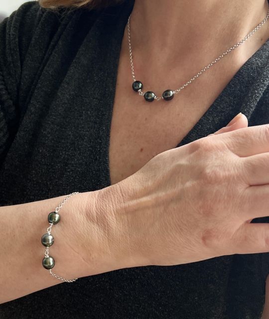 Bijou en perle de Tahiti aux reflets rares et lustre exceptionnel. Certificat d’authenticité et livraison sécurisée – Poemotu