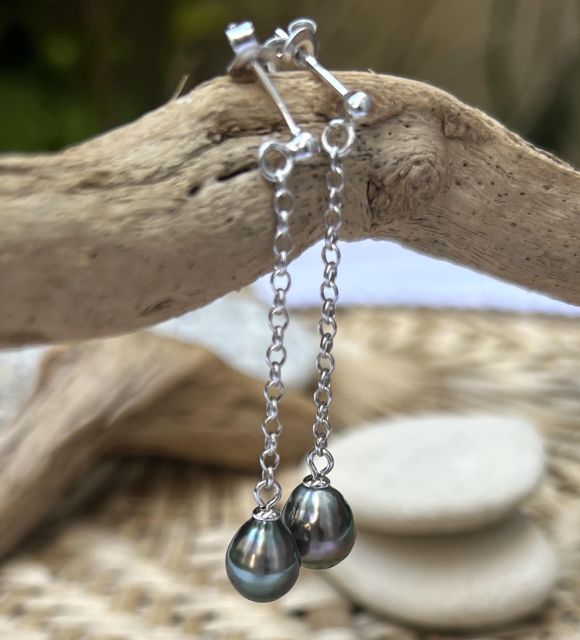 Joya en perla de Tahití con reflejos raros y brillo excepcional. Certificado de autenticidad y entrega segura – Poemotu