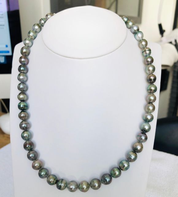 collier perles de culture de Tahiti de 10/12mm - fermoir au choix - certifié et garanti - monté dans notre atelier de Nantes - livraison sécurisée gratuite