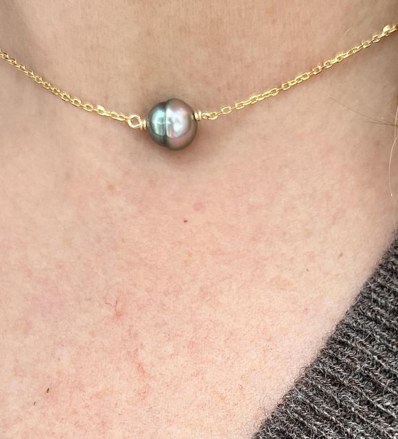 Tahitian pearl jewellery with rare hues and exceptional lustre. Certificate of authenticity and secure delivery – Poemotu