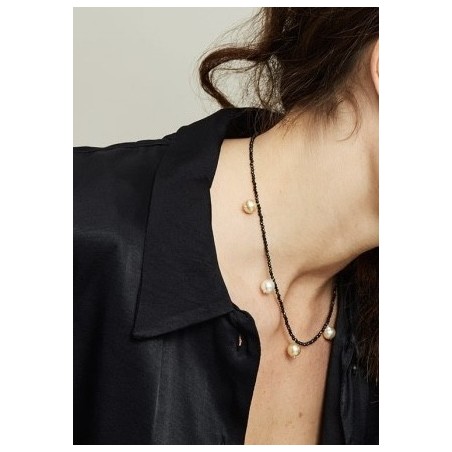 Collana di perle e spinello australiani