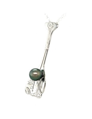 Tahitian peacock pearl paddle sterling silver pendant