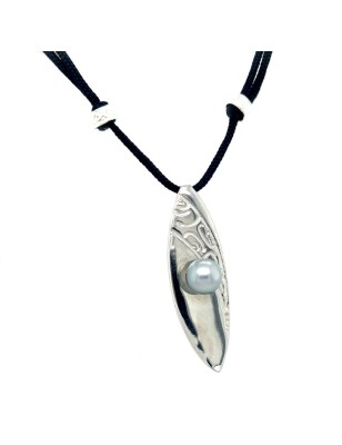 Nylon and silver grey Tahitian pearl necklace