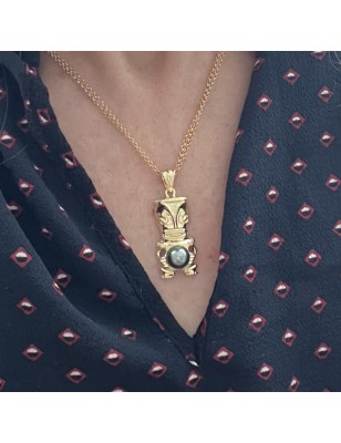 Tahitian pearl 18K yellow gold tiki pendant - tahitian jewelry - tahitian jewerly stores