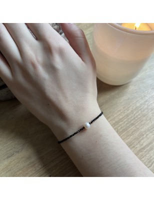 黑色尖晶石手链，搭配淡水珍珠