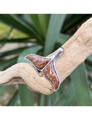 copra pendant man tail whale price