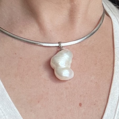 Fresh Water Keshi Pendant