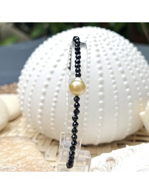 Australian gold pearl bracelet price - what is the best woman gift for valentine's day?