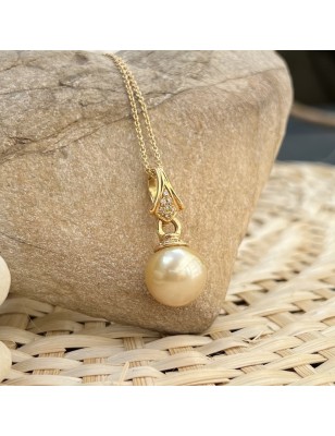 Pendentif Oro 750 Diamantes y Perla de Australia 12,56mm