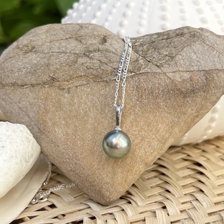 11mm Green Tahitian Pearl Pendant