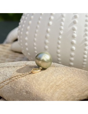 green lagoon tahitian pearl gold pendant price