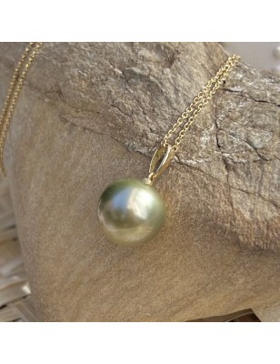 green lagoon tahitian pearl gold pendant price