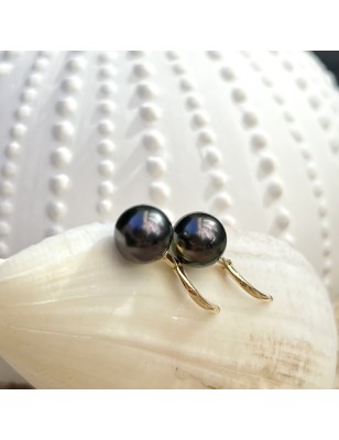 real Tahitian pearl 18 carat gold earrings studs price