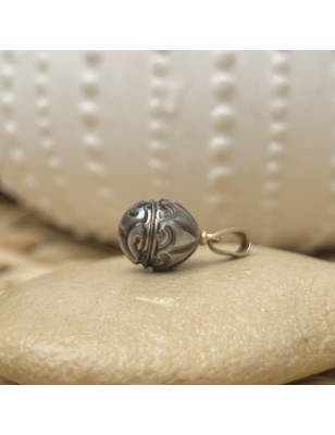 prix collier or perle tahiti culture signification