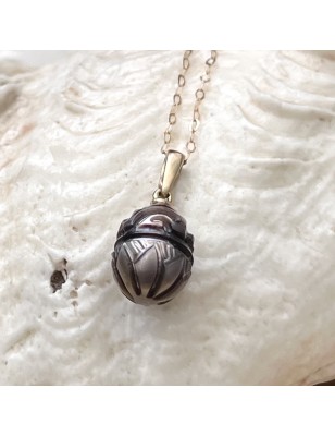 tahitian pearl 18k gold necklace price mother-of-pearl pearl - what is the best woman gift for valentine's day?