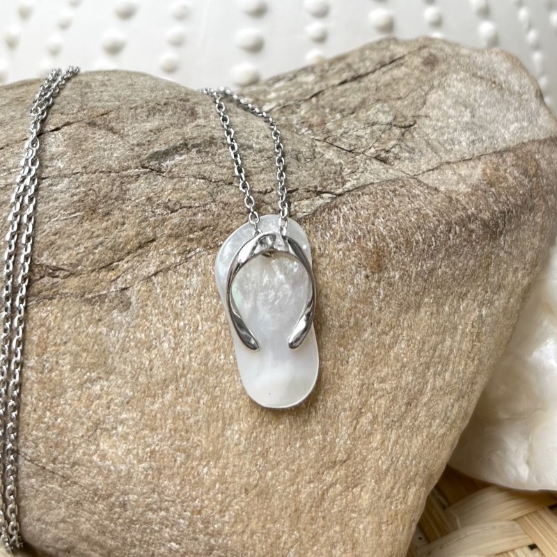 Savate - Australian Mother-of-pearl Rhodium Silver Pendant