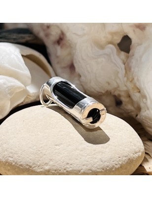 قلادة معلقة بلؤلؤة تاهيتي