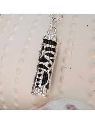 قلادة معلقة بلؤلؤة تاهيتي