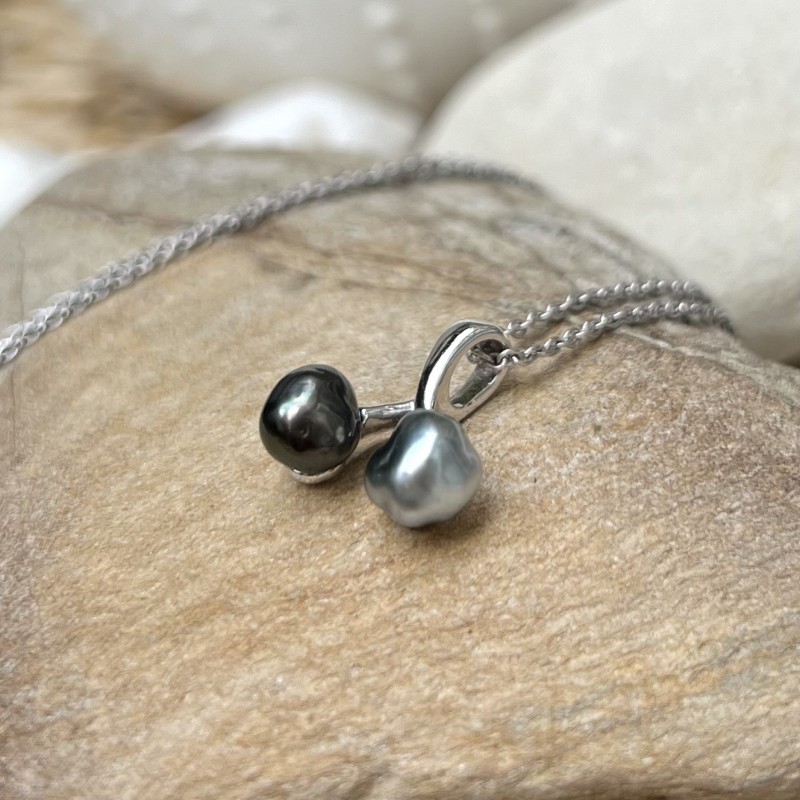 Cherry - 0,19 gram Keshis Rhodium Silver Pendant