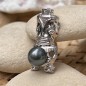 Ru - Ciondolo Tiki Force in argento rodiato con perla di Tahiti