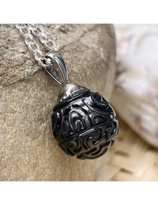 Pendentif Echte Gravierte Schwarze Perle - 14/15mm - Rhodiniertes Silber