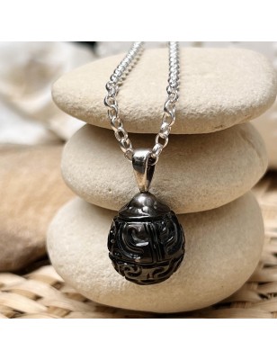 pendentif homme perle noire de Tahiti prix perle noire gravée