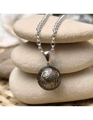 perle de culture de Tahiti pendentif signe du scorpion prix - pendentif homme perle Tahiti gravée