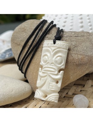 signification collier tiki en os pour homme prix