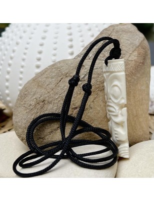 signification collier tiki en os pour homme prix