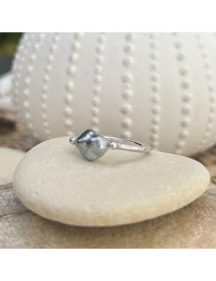 perle naturelle bague argent keshi de Tahiti prix - quel bijou offrir pour la saint-valentin ?