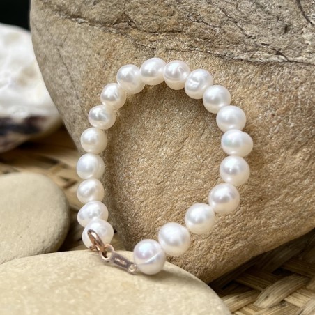 White Freshwater Baby Bracelet