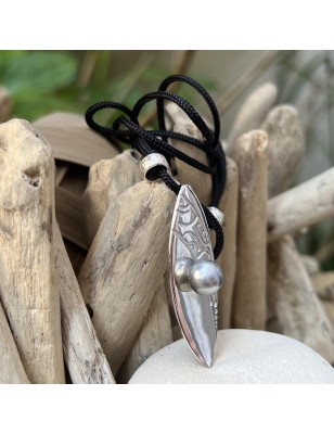 planche de surf en pendentif perle de culture de Tahiti prix