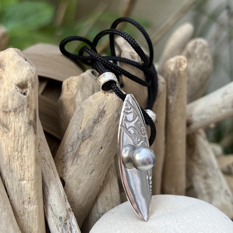 He'e Nalu - Surfboard Pendant