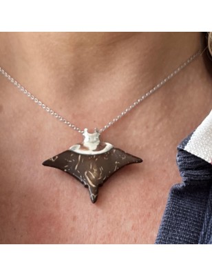 manta ray coconut men's pendant price - tahitian jewerly for men - tahiti jewerly