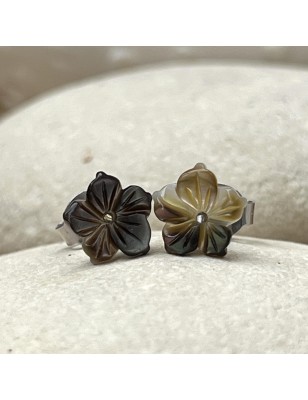 Orecchini con perla di Tahiti