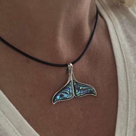 Tohora - Whale Tail - Abalone Mother-of Pearl