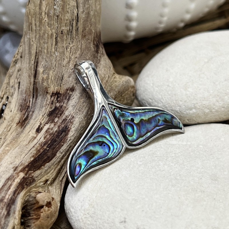 Tohora - Whale Tail - Abalone Mother-of Pearl